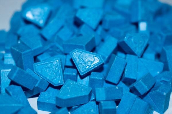buy-aaa-blue-punishers-300mg Blue Punishers 300mg